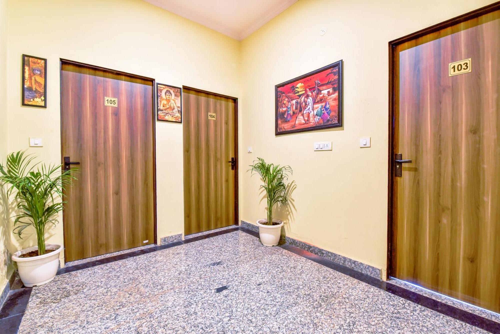 Hotel G M I, Sikar Road Jaipur Luaran gambar