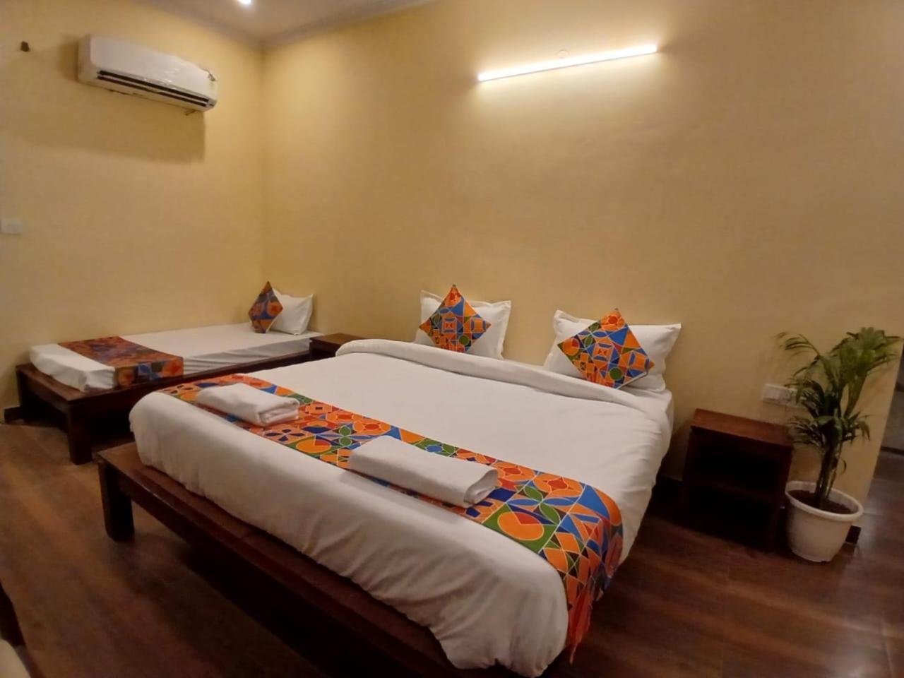 Hotel G M I, Sikar Road Jaipur Luaran gambar